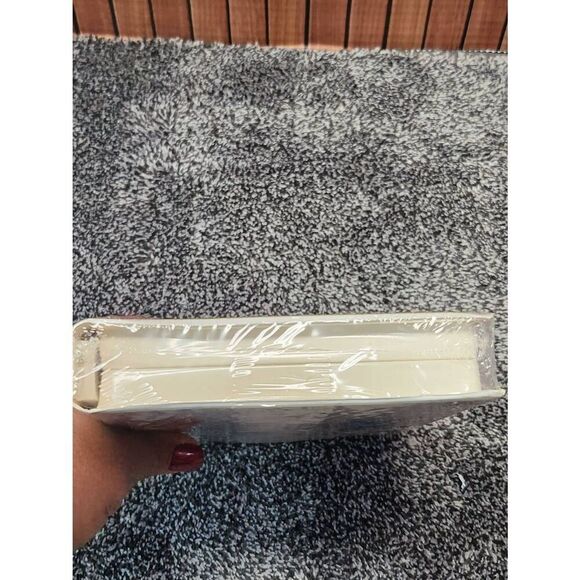 My Fair Lady VHS sealed #A80 - Picture 4 of 5